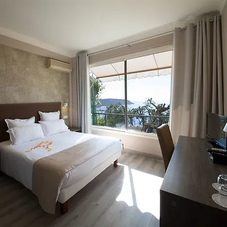 Hotel De Charme Regency 2*